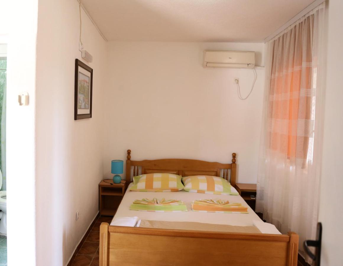 Friendly House Apartment Ulcinj Ruang foto