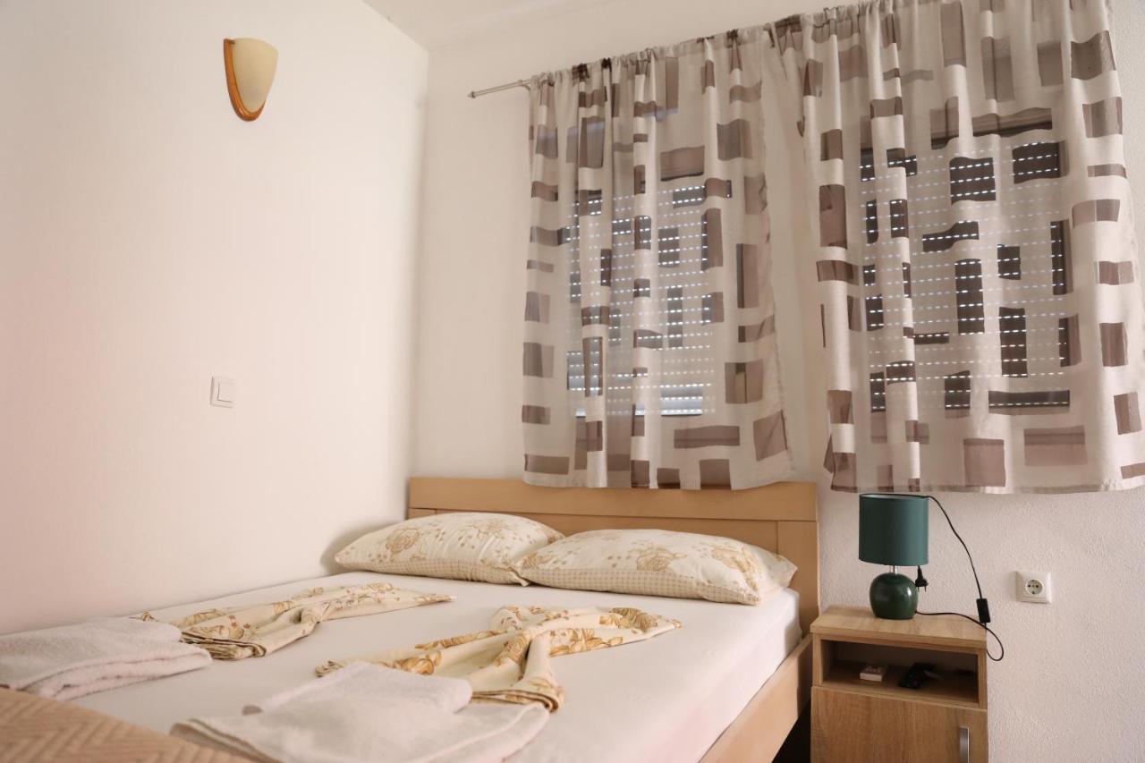 Friendly House Apartment Ulcinj Bagian luar foto