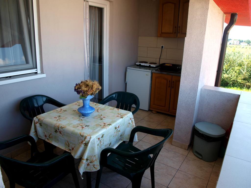 Friendly House Apartment Ulcinj Ruang foto