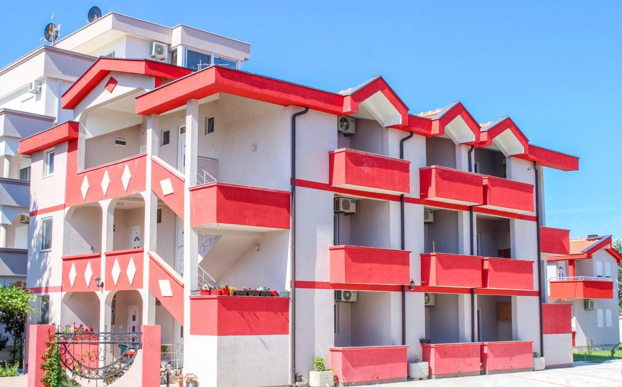 Friendly House Apartment Ulcinj Bagian luar foto