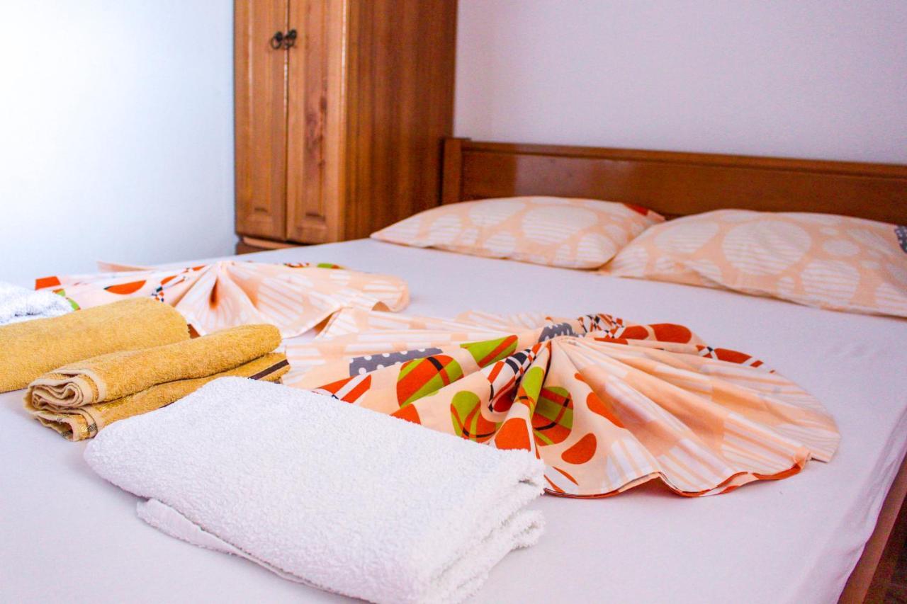 Friendly House Apartment Ulcinj Bagian luar foto